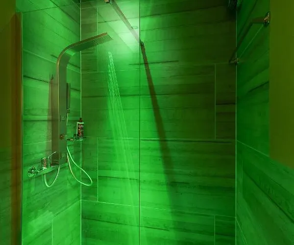 Monolocale Con Terrazzo Vista Via Cassarinetta 7 By Lr Lugano