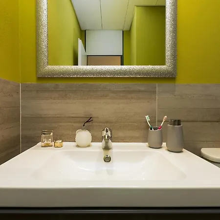 アパート Monolocale Con Terrazzo Vista Via Cassarinetta 7 By Lr *